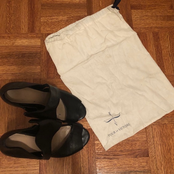 Pour La Victoire black leather heels size 7.5 - Picture 6 of 7